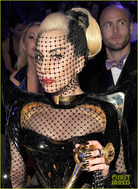 lady gaga grammys 2012